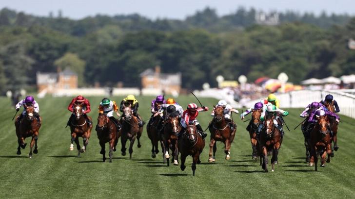 Horse racing at Ascot